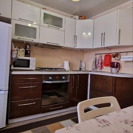 Апартаменты На Советской 39 Petropavlovsk Buitenkant foto